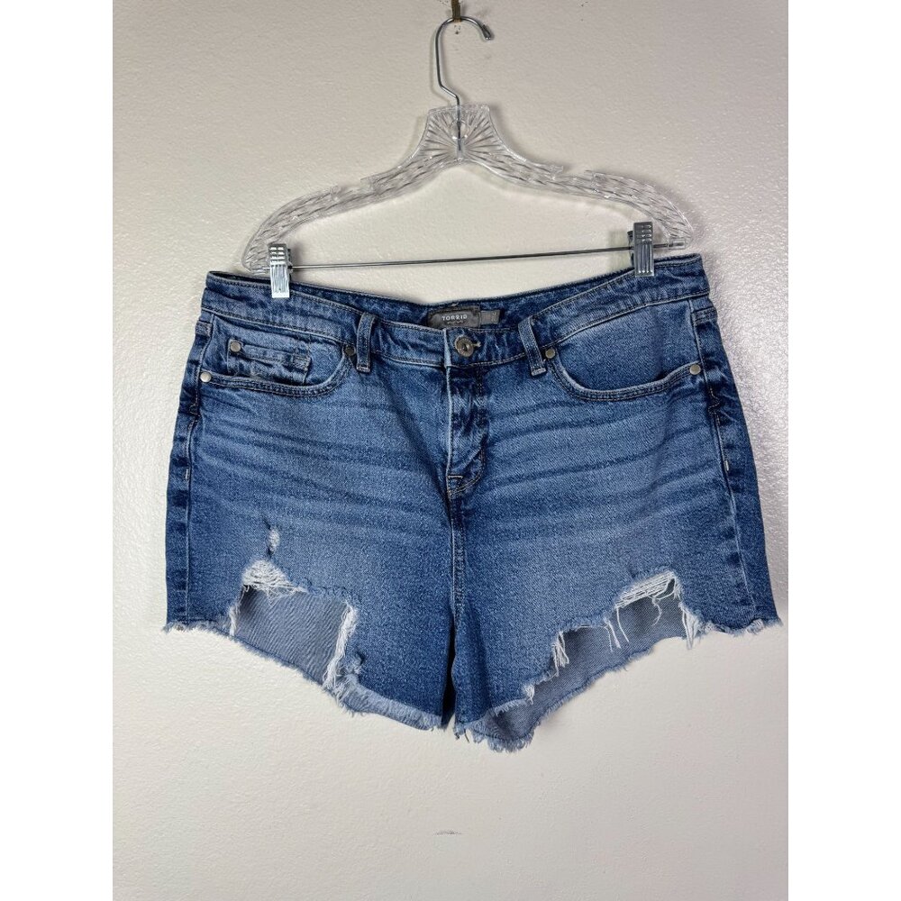 Torrid Blue Denim Jean Shorts Plus Size 16 Stretch Distressed Casual High Rise